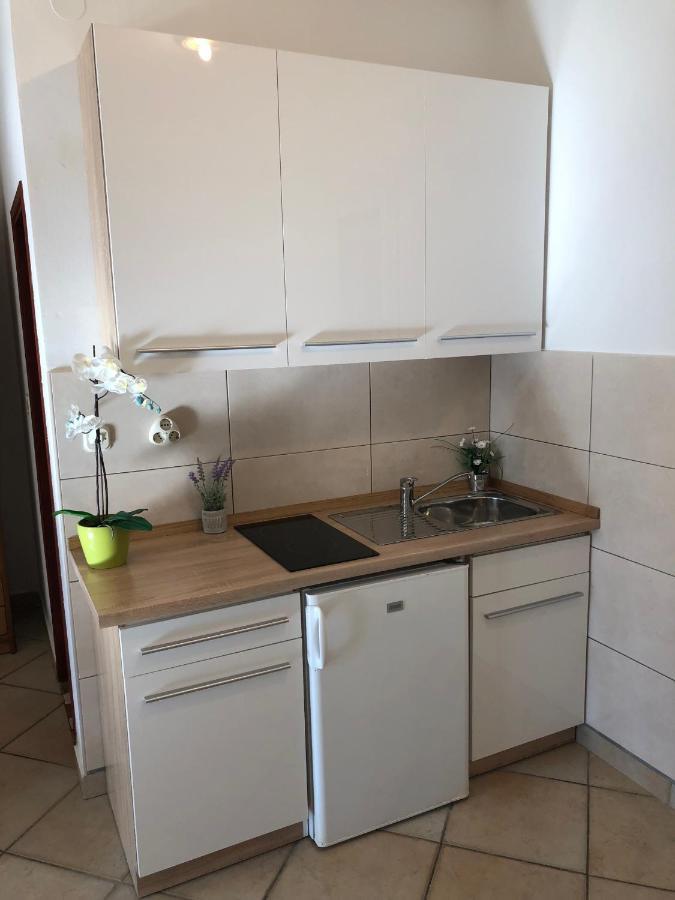 Guest House Renata Plomin Zewnętrze zdjęcie
